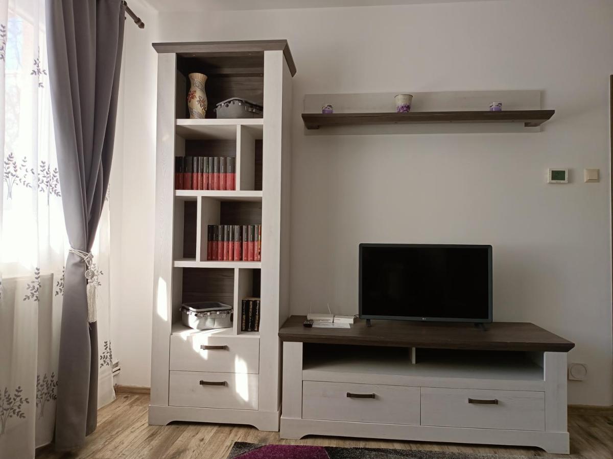 Appartement Apartament Ada à Sibiu Extérieur photo