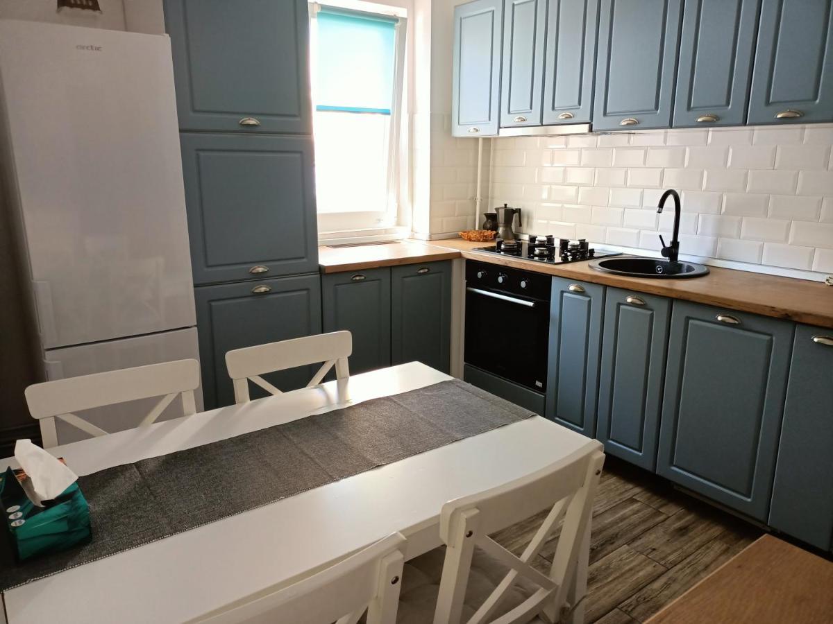 Appartement Apartament Ada à Sibiu Extérieur photo